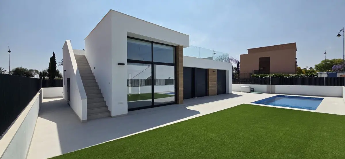 Villa Of 102 M² In Alhama De Murcia, Spain