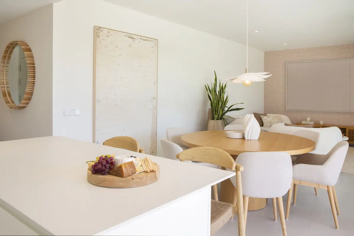 Apartment Of 84 M² With Sea View In Fuengirola, Spain