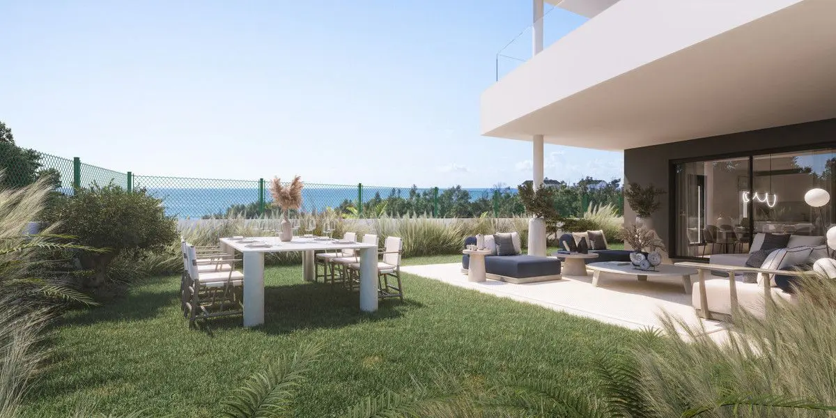 Apartment Of 92 M² In Estepona, Spain