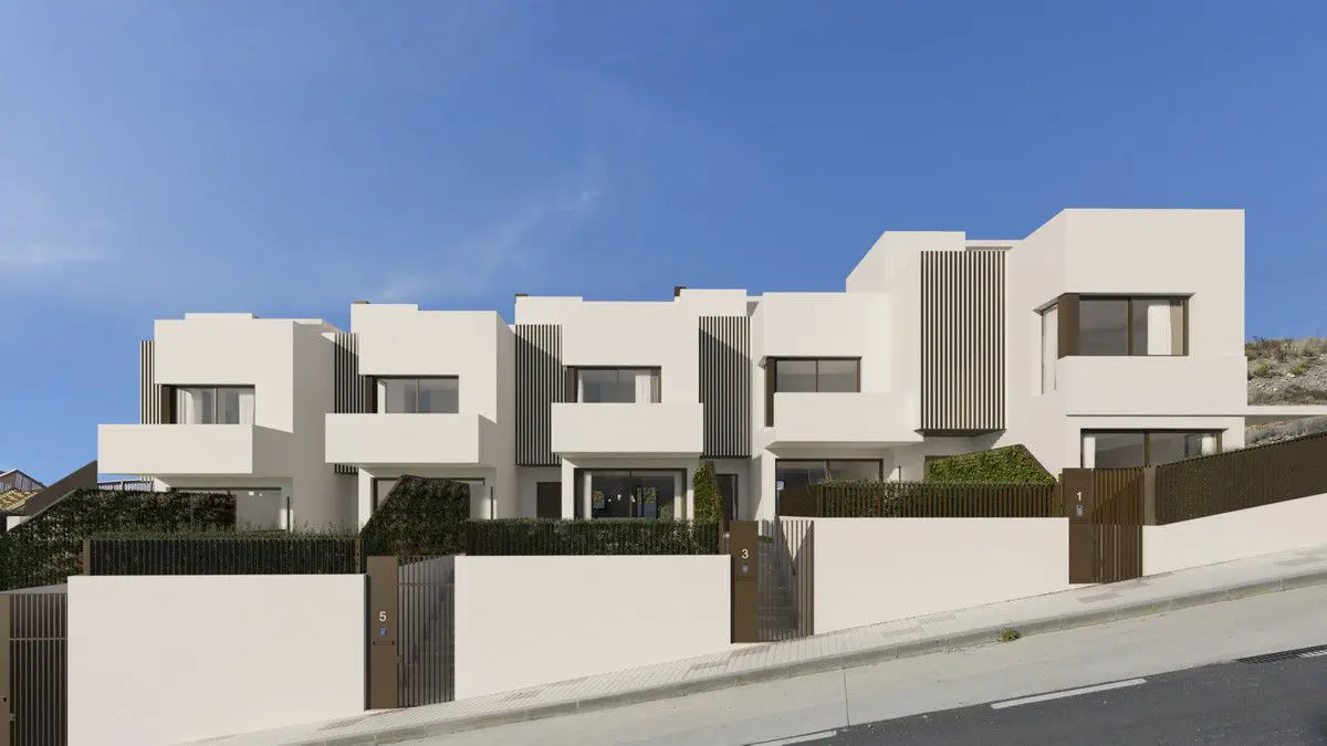 House Of 266 M² With Sea Views In Rincón De La Victoria, Spain