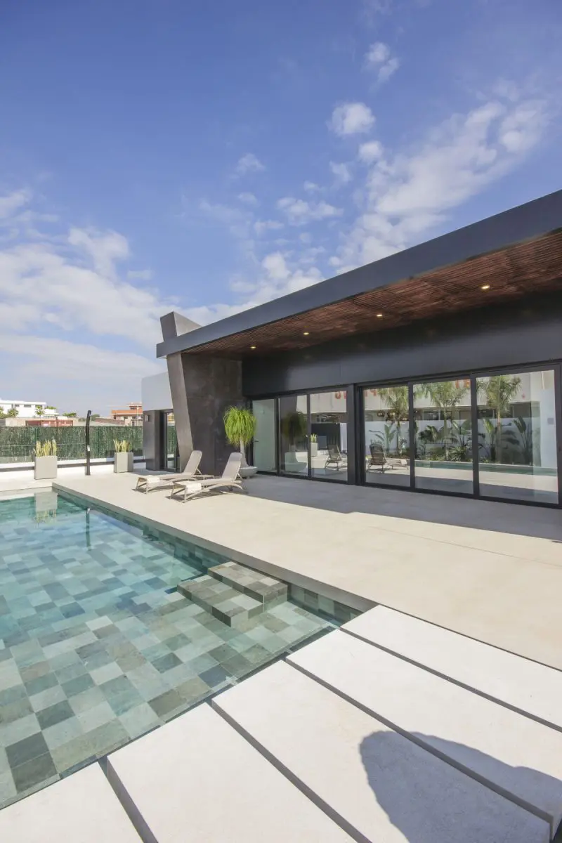 Villa 290 M² In Rojales, Spain – Mediter Real Estate
