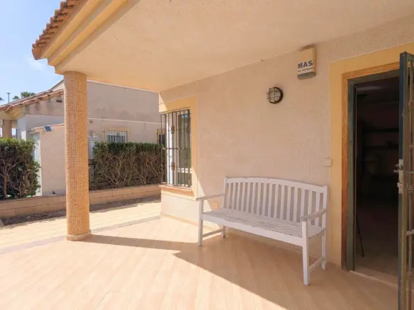 Villa Of 93 M² In Algorfa, Spain