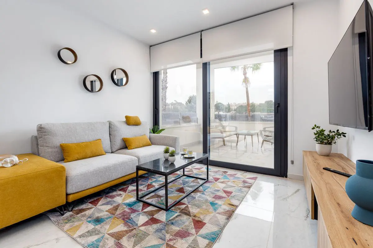 Villa Of 79 M² In Rojales, Spain