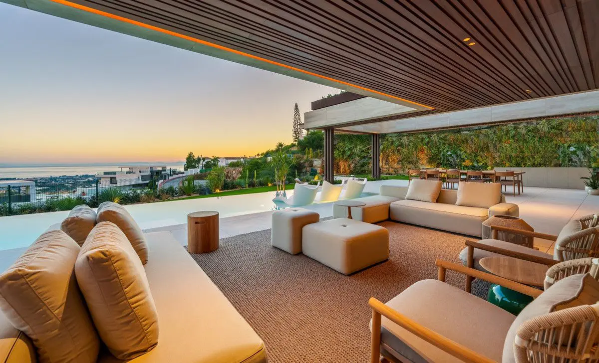 Villa 881 M² In Benahavis, Spain – Mediter Real Estate