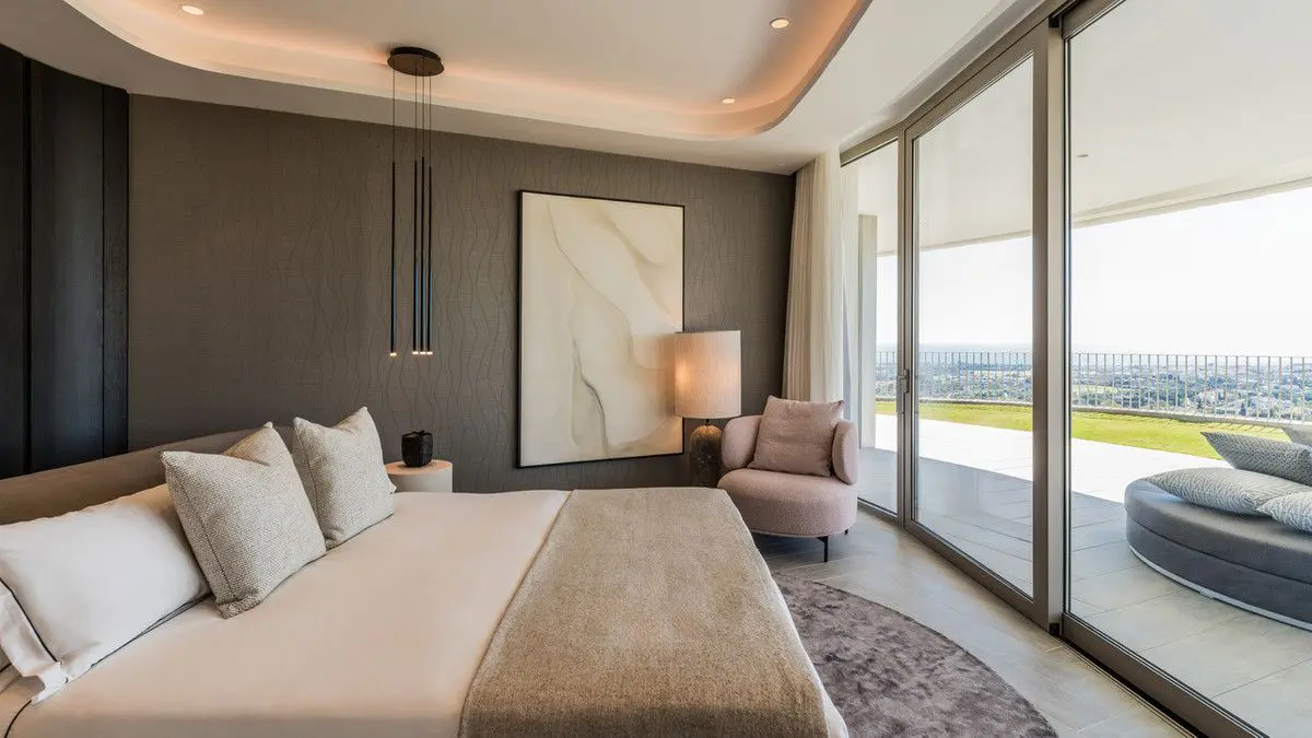 Apartment Of 219 M² In Benahavis, Spain