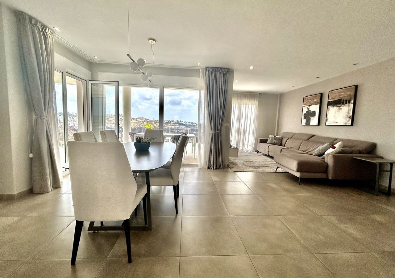 Villa Of 280 M² In Rojales, Spain