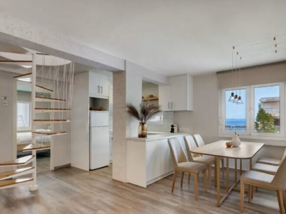 Luxury Furnished Maisonette With Panoramic Sea View, Vouliagmeni Center