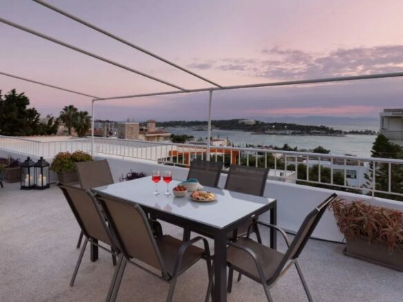 Luxury Furnished Maisonette With Panoramic Sea View, Vouliagmeni Center