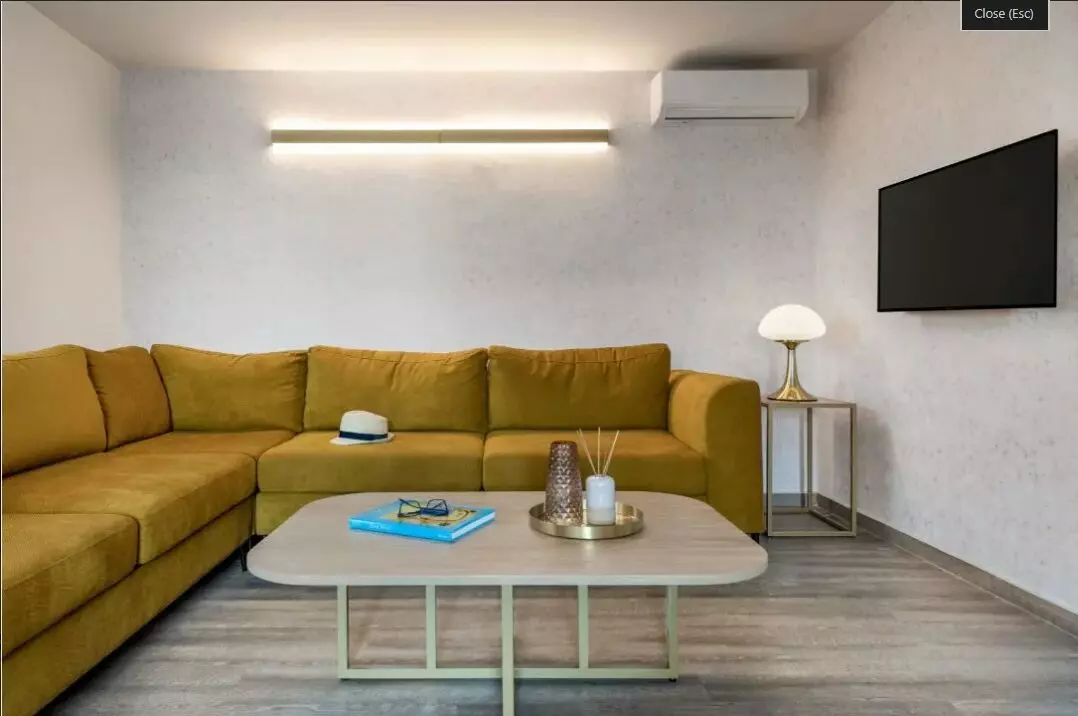 286 Luxury Furnished Maisonette With Panoramic Sea View, Vouliagmeni Center