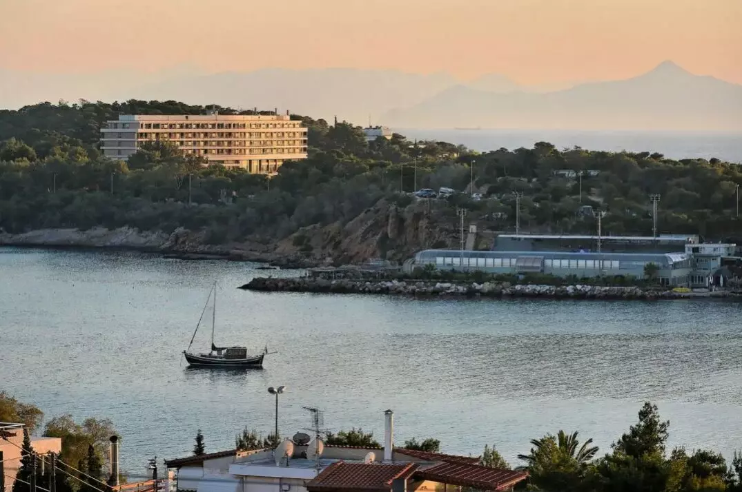 288 Luxury Furnished Maisonette With Panoramic Sea View, Vouliagmeni Center