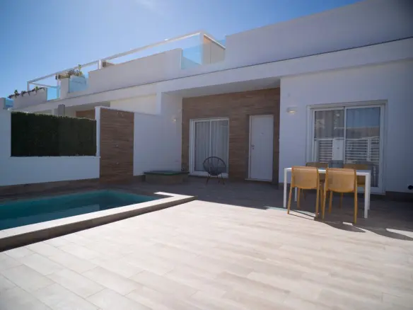 Villa Of 96 M² In San Javier, Spain