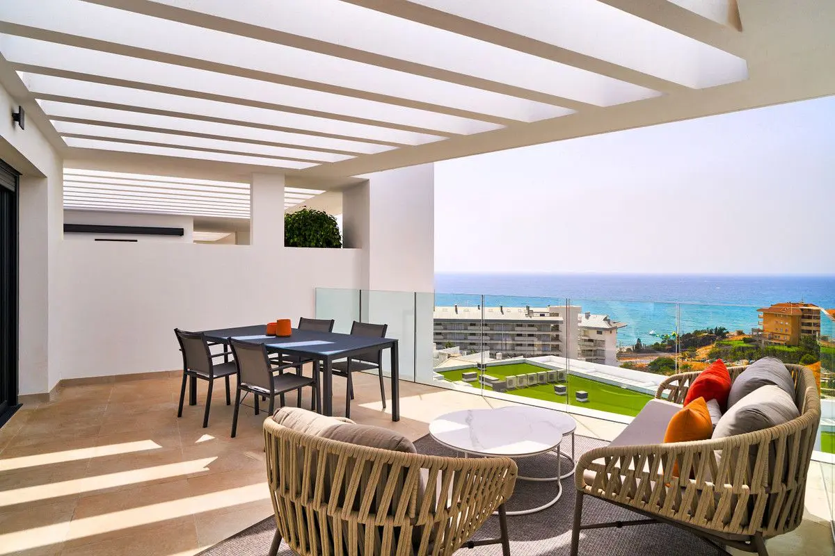 Apartment Of 84 M² With Sea View In Fuengirola, Spain