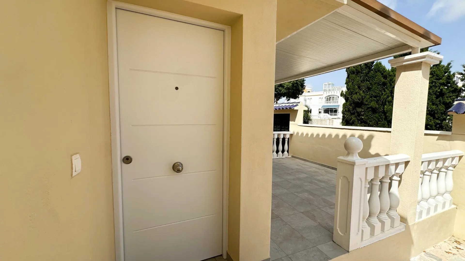 House 130 M² In San Miguel De Salinas, Spain