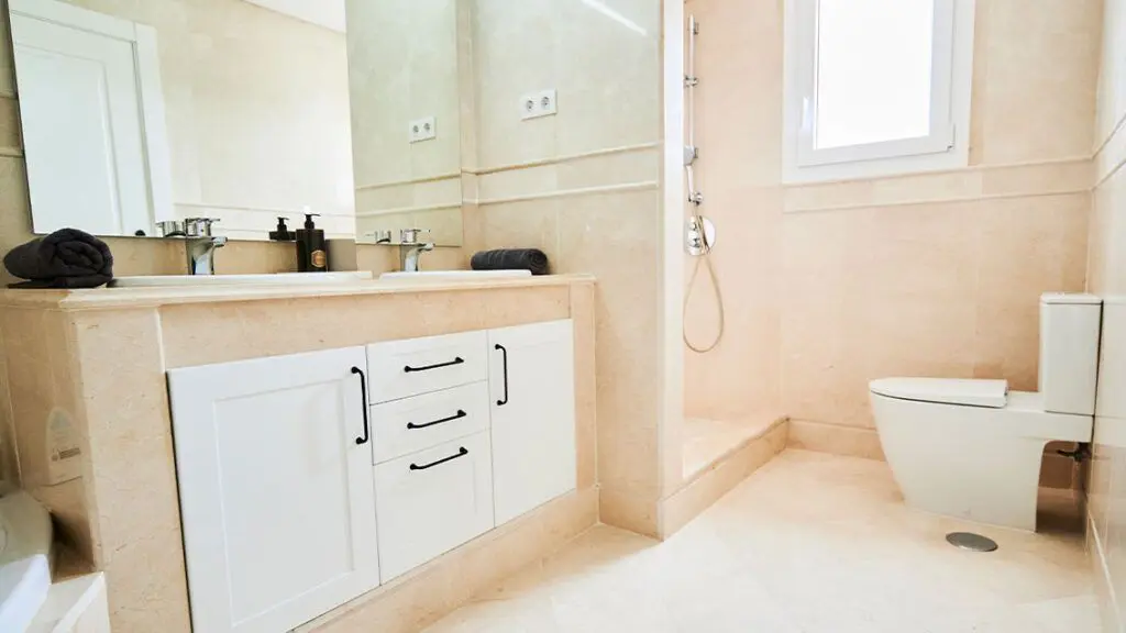 Apartment Of 110 M² In Marbella, Spain