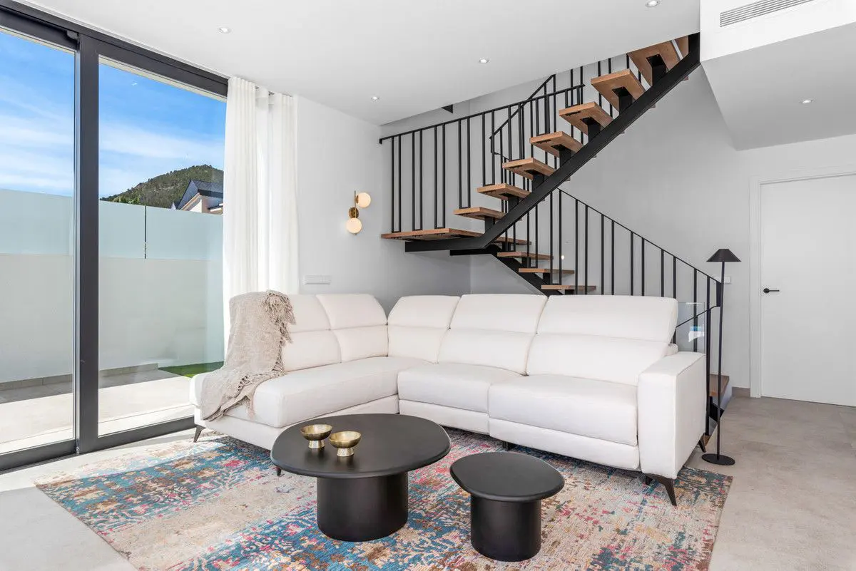 Villa Of 311 M² In Polop, Spain