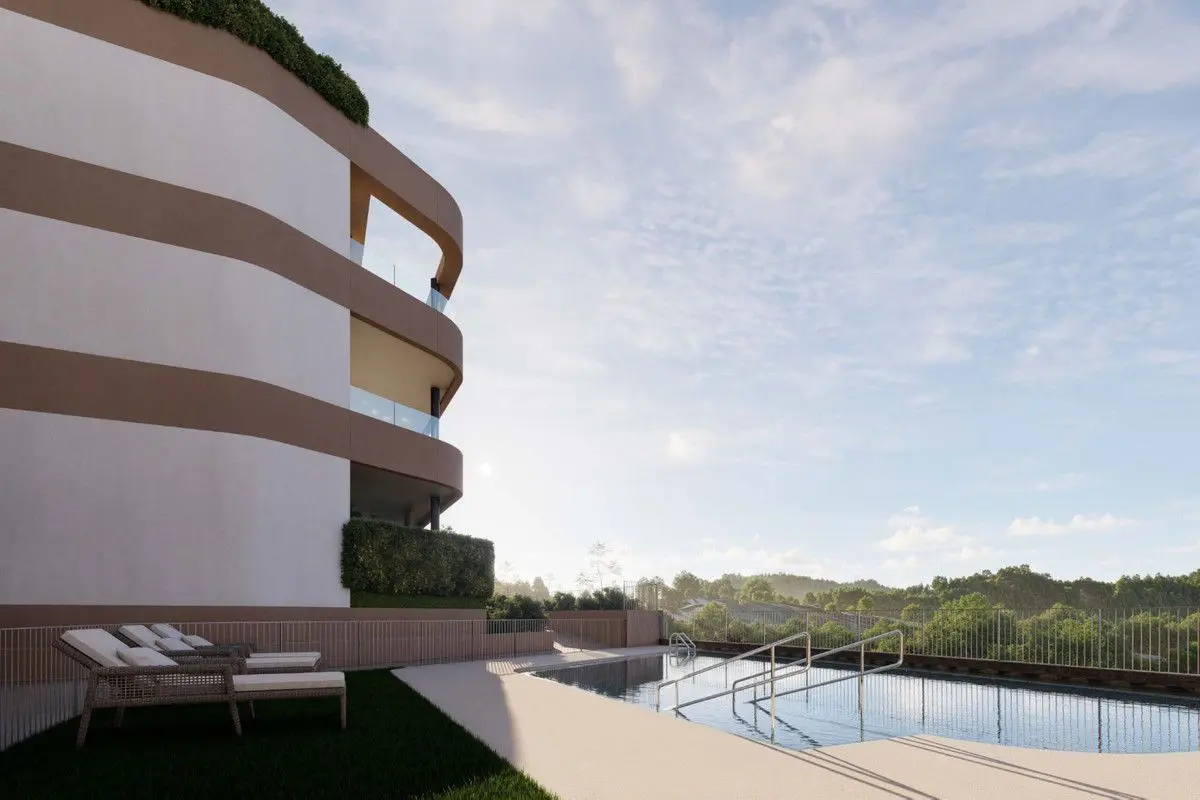 Apartment Of 75 M² In Estepona, Spain