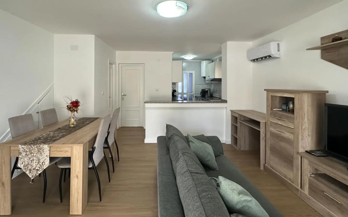 House 130 M² In San Miguel De Salinas, Spain