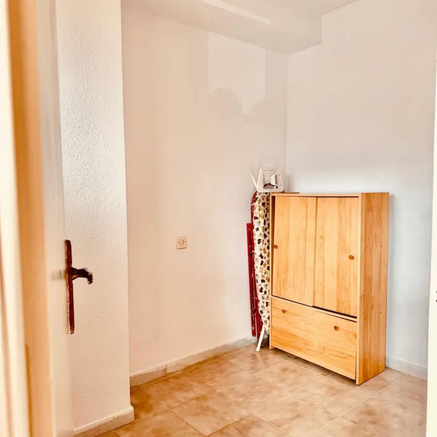 Apartment Of 77 M² With Sea View In Torrevieja, Spain
