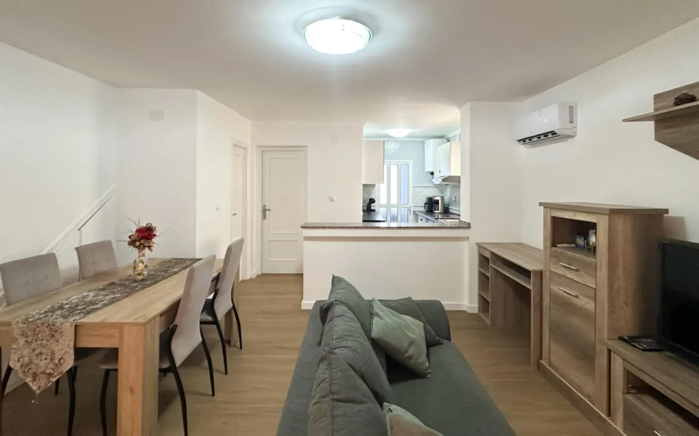 House 130 M² In San Miguel De Salinas, Spain