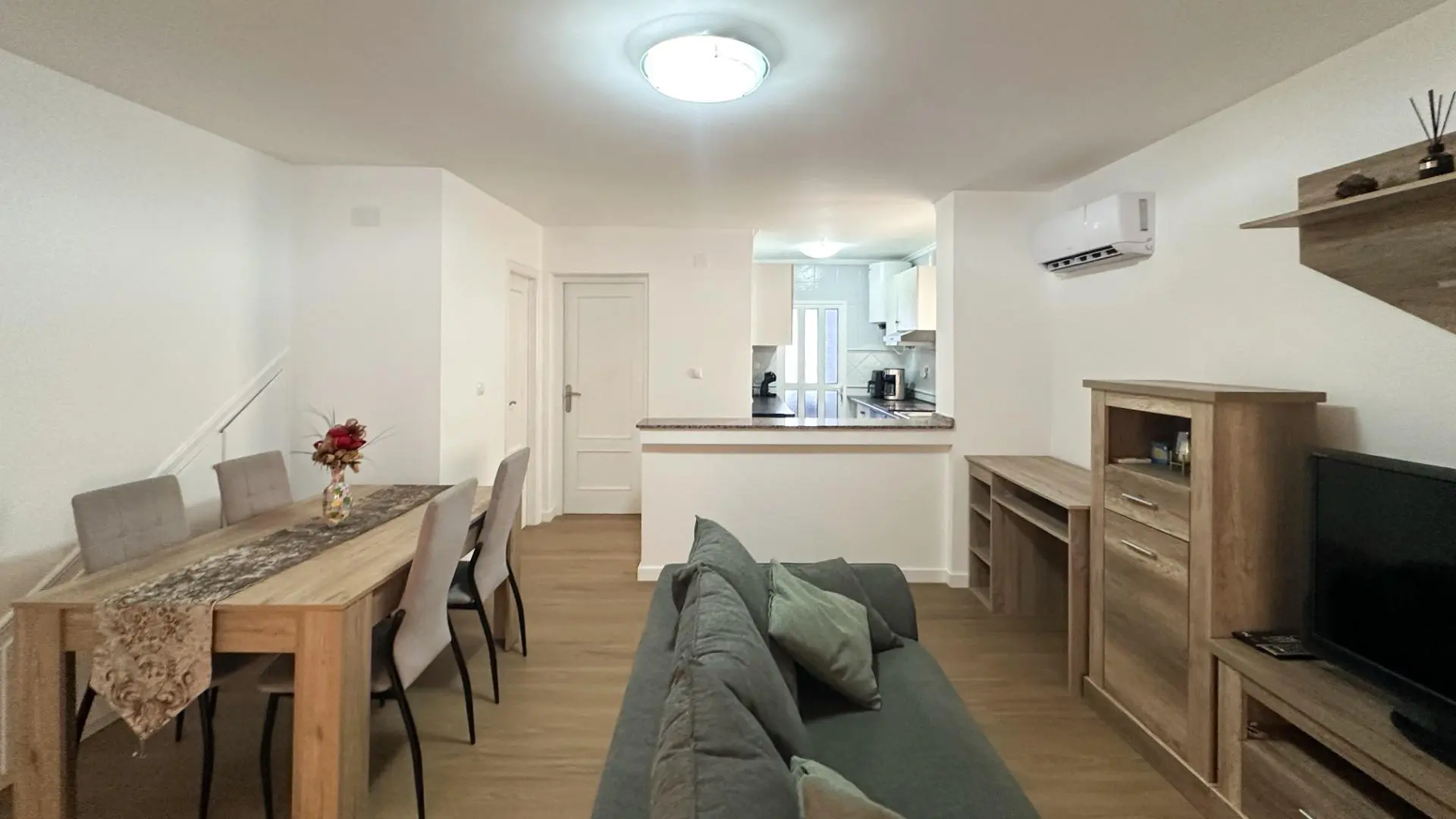 House 130 M² In San Miguel De Salinas, Spain