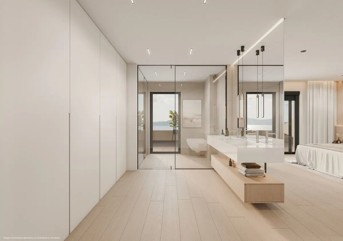 Apartment Of 63 M² With Sea View In Fuengirola, Spain