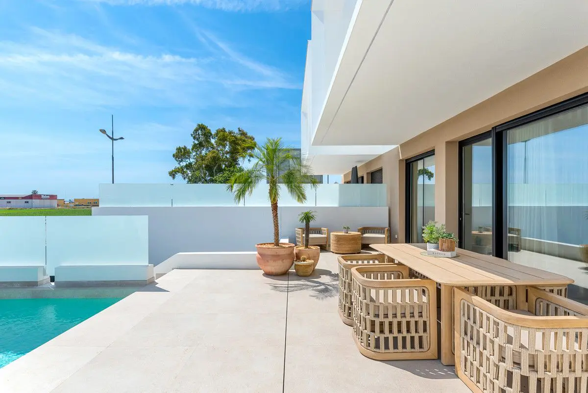 Villa Of 127 M² In Dolores, Spain