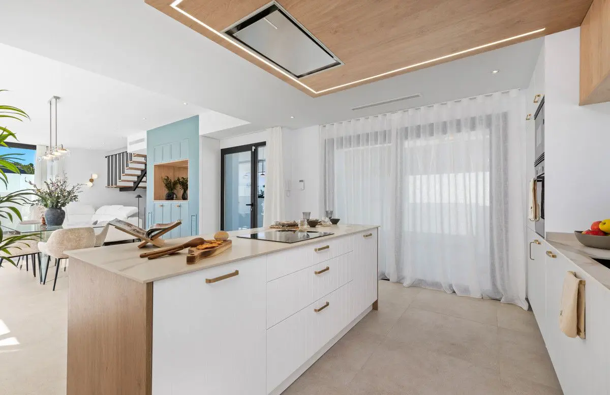 Villa Of 311 M² In Polop, Spain