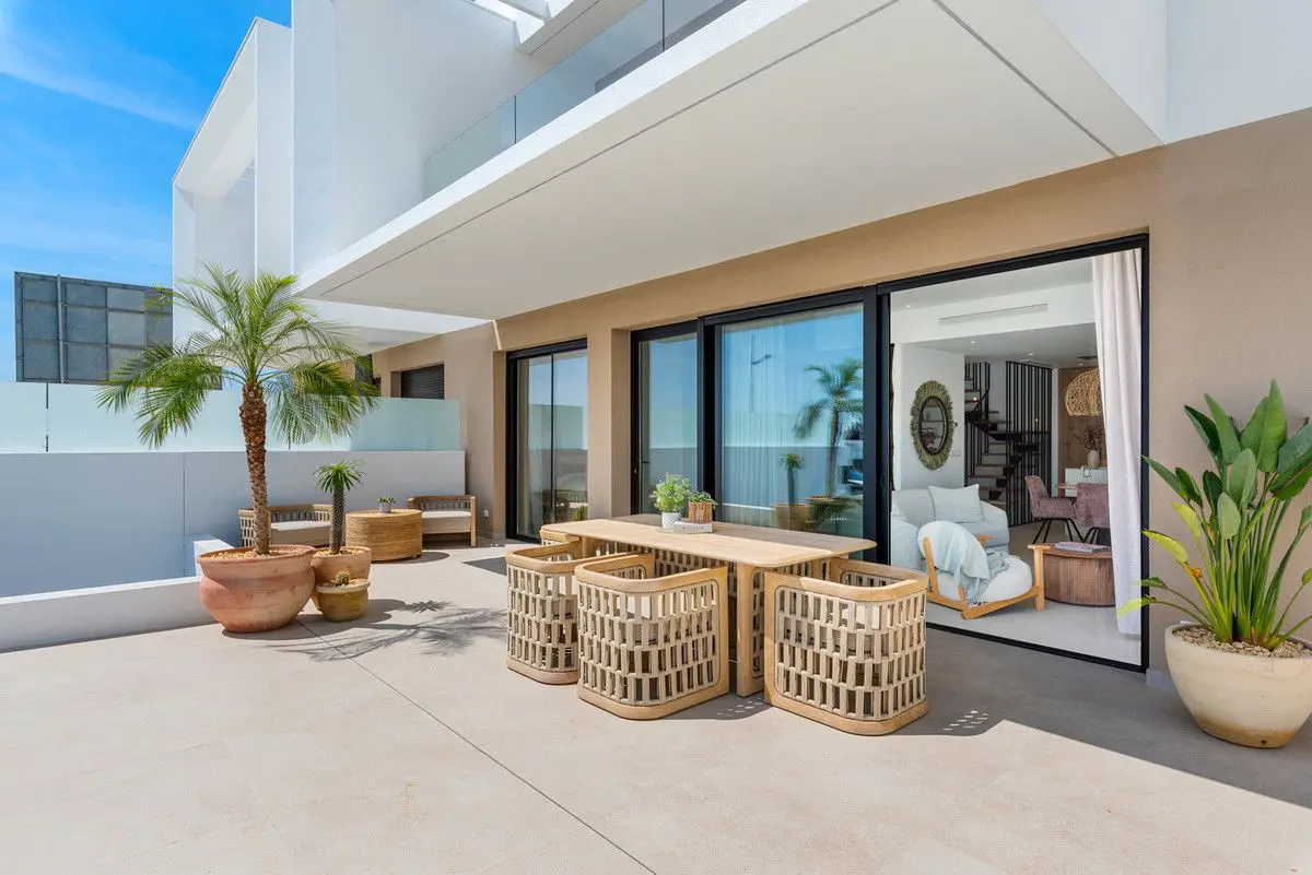 Villa Of 127 M² In Dolores, Spain