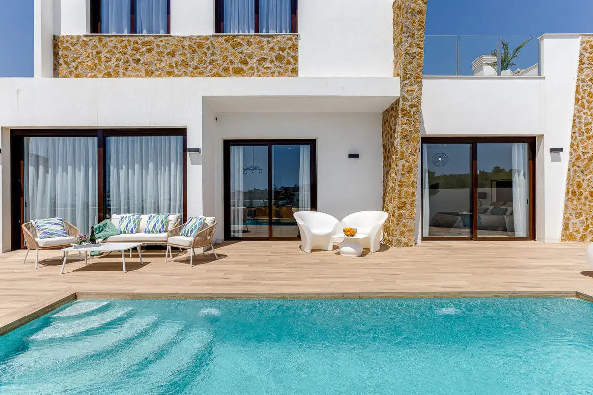 Villa Of 168 M² With Sea Views In Finestrat, Spain
