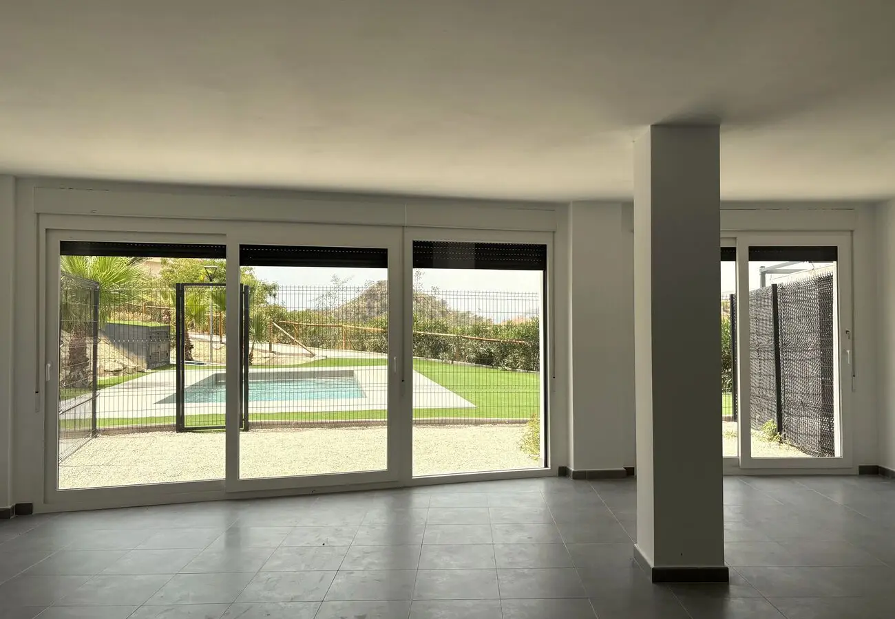 Duplex Of 83 M² In Villajoyosa, Spain