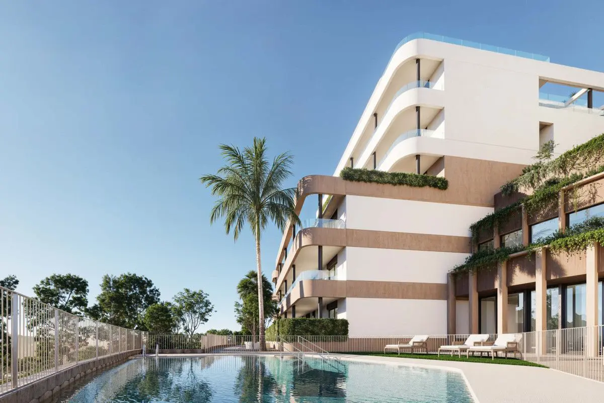 Apartment Of 75 M² In Estepona, Spain