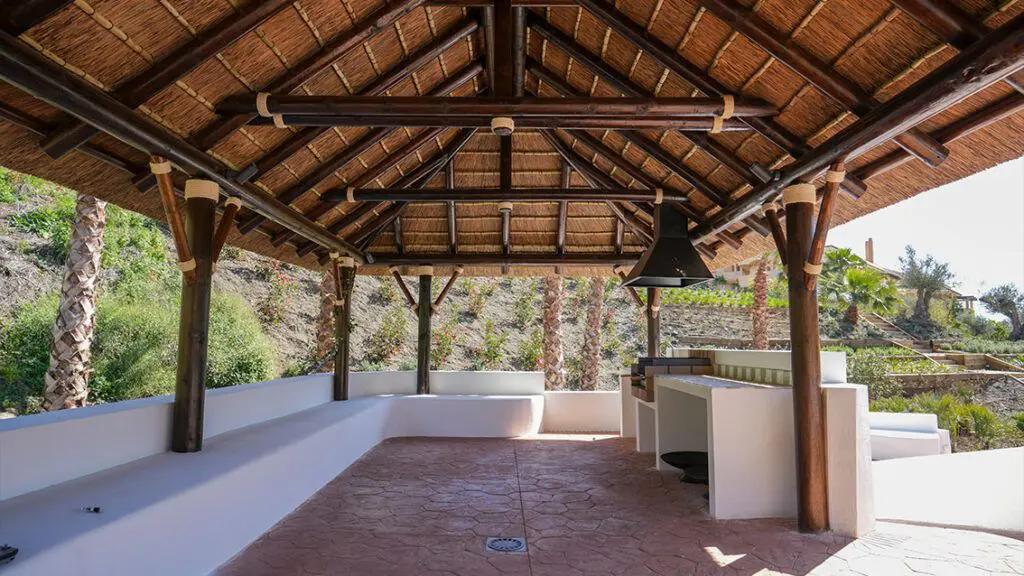 Apartment Of 110 M² In Marbella, Spain