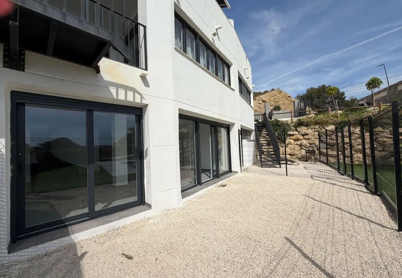 Duplex Of 83 M² In Villajoyosa, Spain