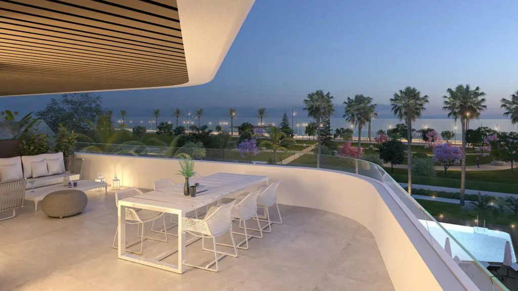 Apartment Of 111 M² With Sea Views In Torremolinos, Spain