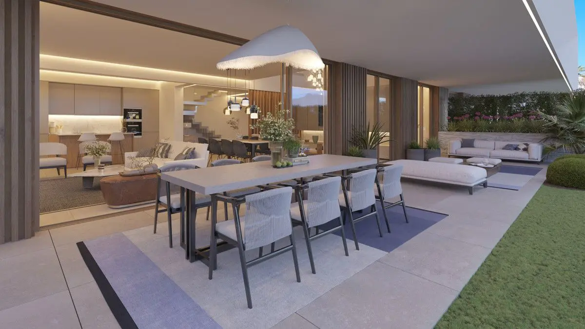 Villa Of 284 M² In Estepona, Spain