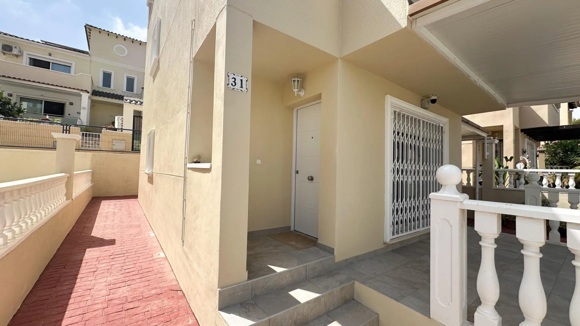 House 130 M² In San Miguel De Salinas, Spain