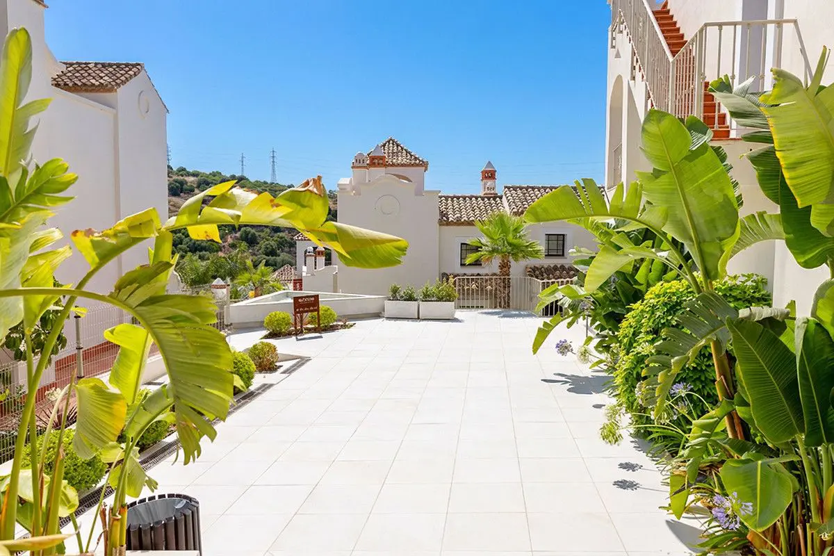 House Of 235 M² In Estepona, Spain