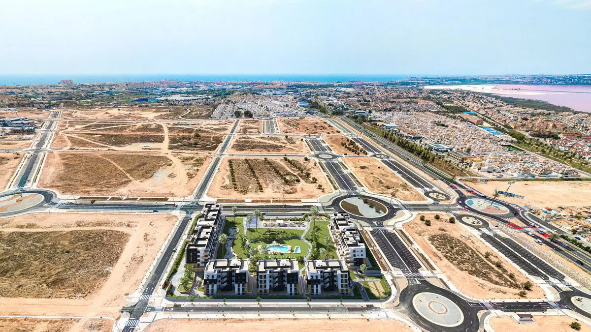 Apartment Of 81 M² In Torrevieja, Spain