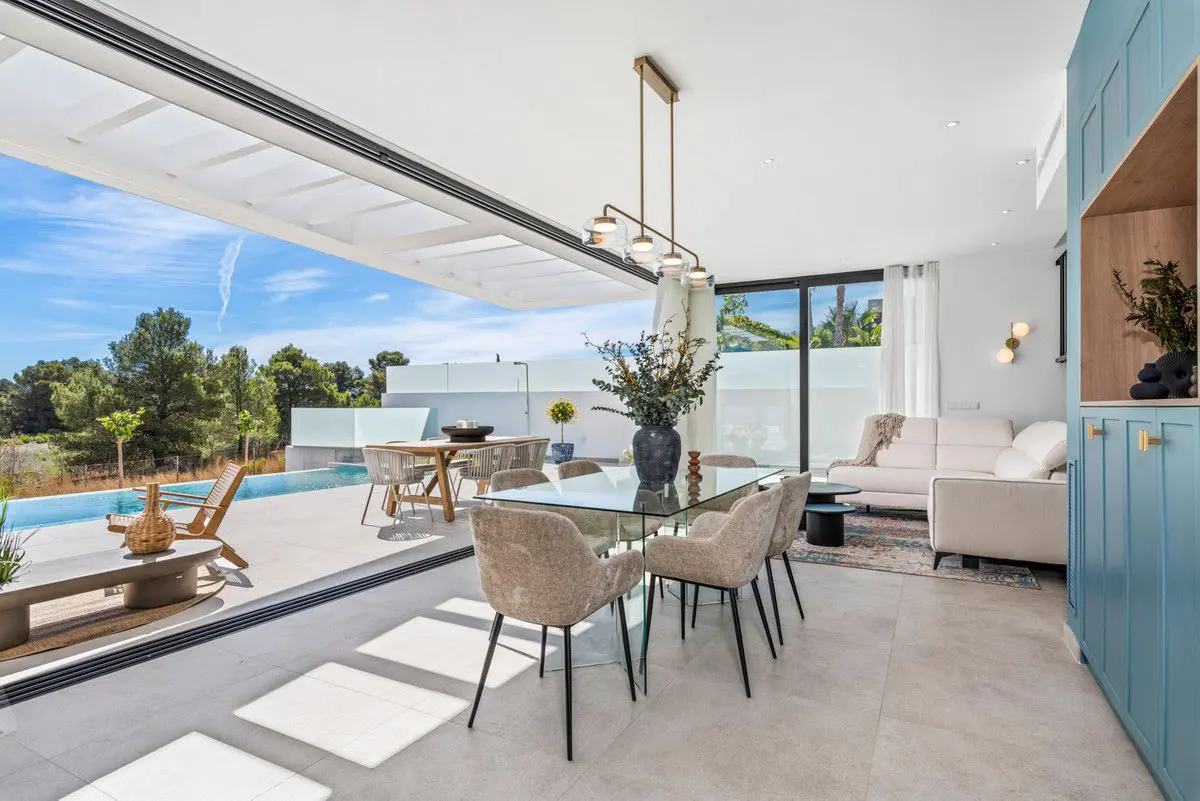 Villa Of 311 M² In Polop, Spain