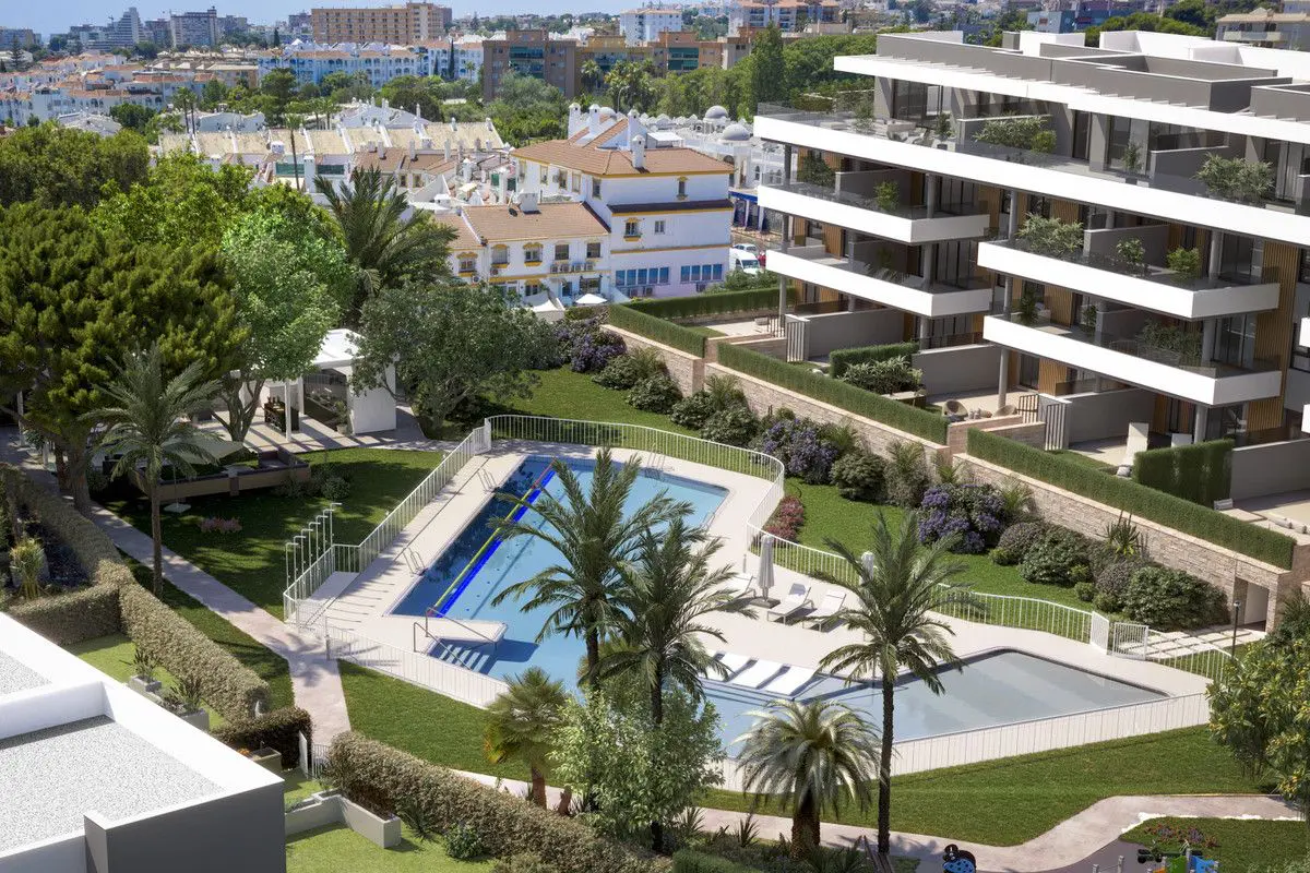 Apartment Of 97 M² In Torremolinos, Spain
