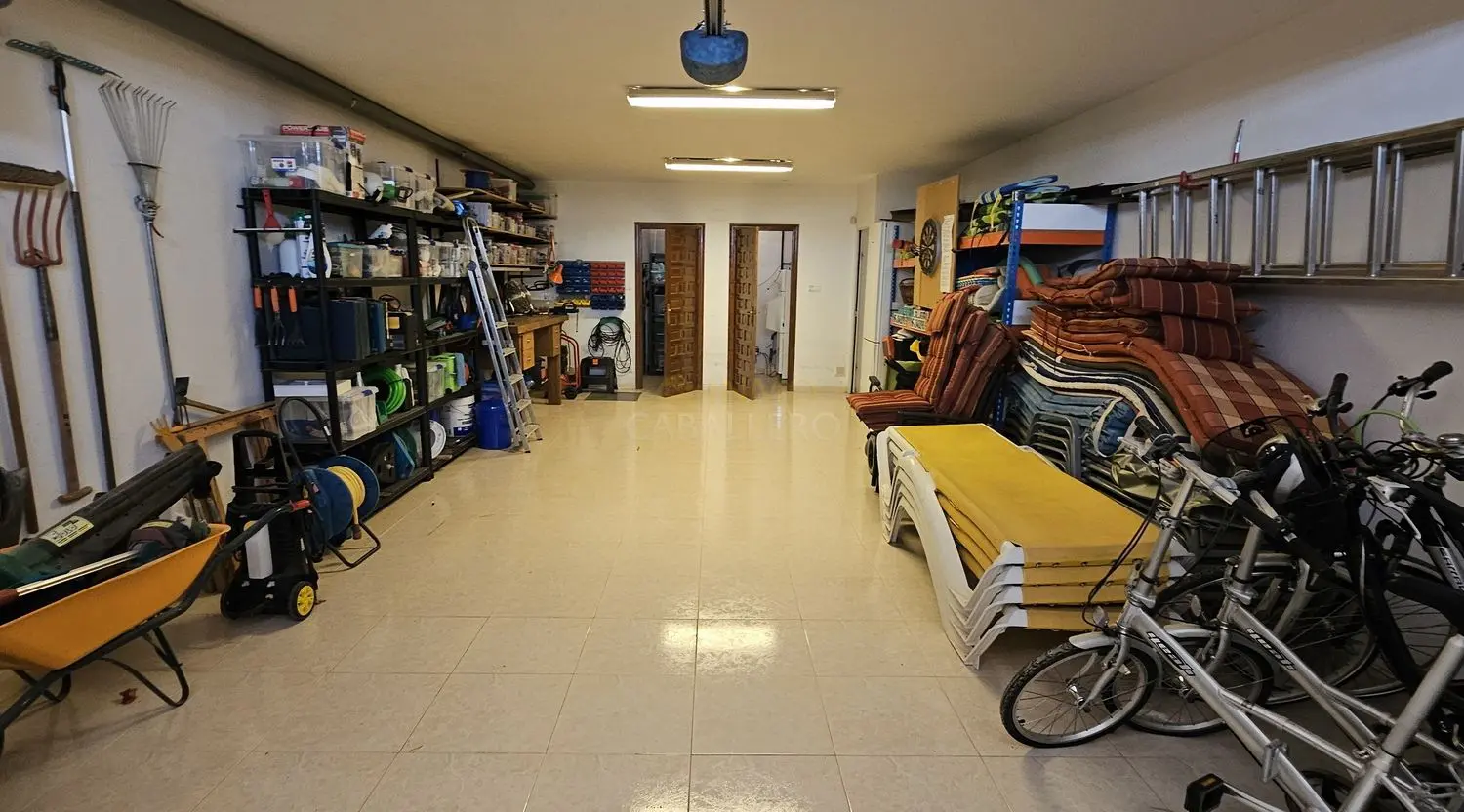 Villa 406 M² In Pilar De La Horadada, Spain – Mediter Real Estate
