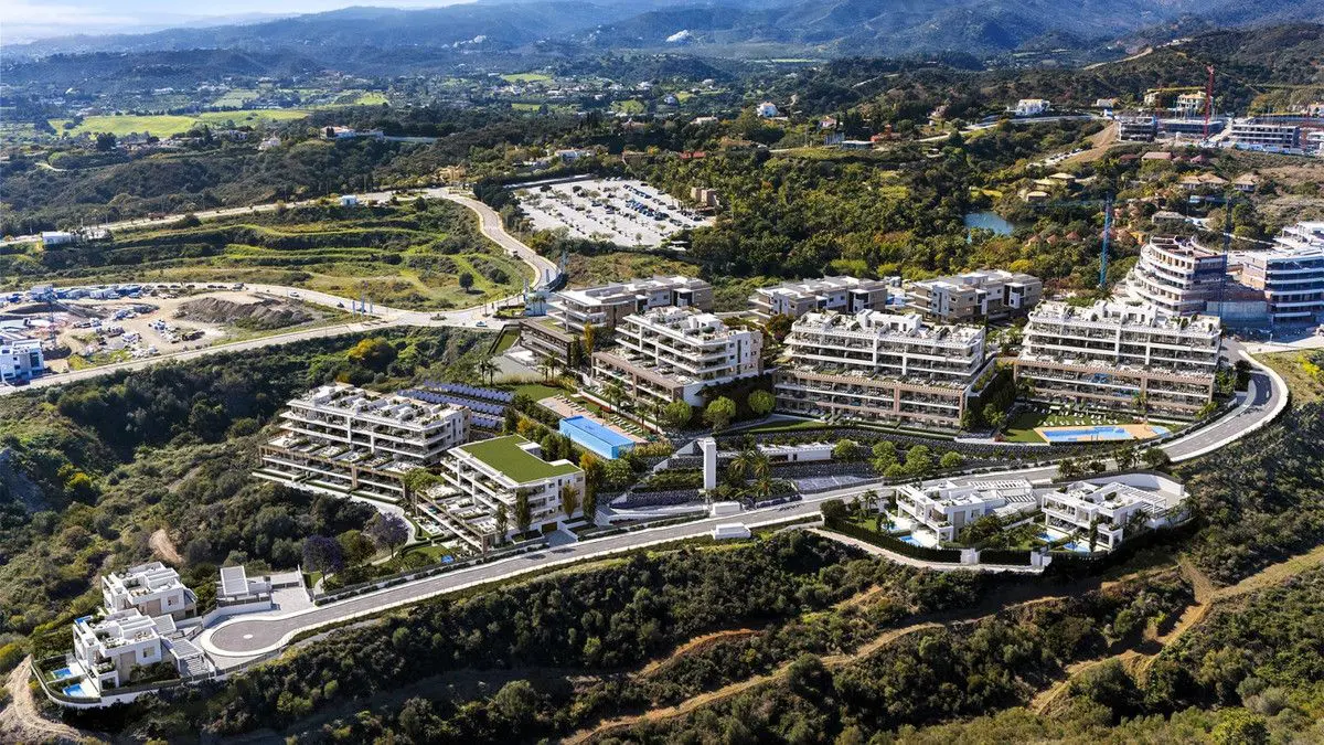 Apartment Of 65 M² In Estepona, Spain