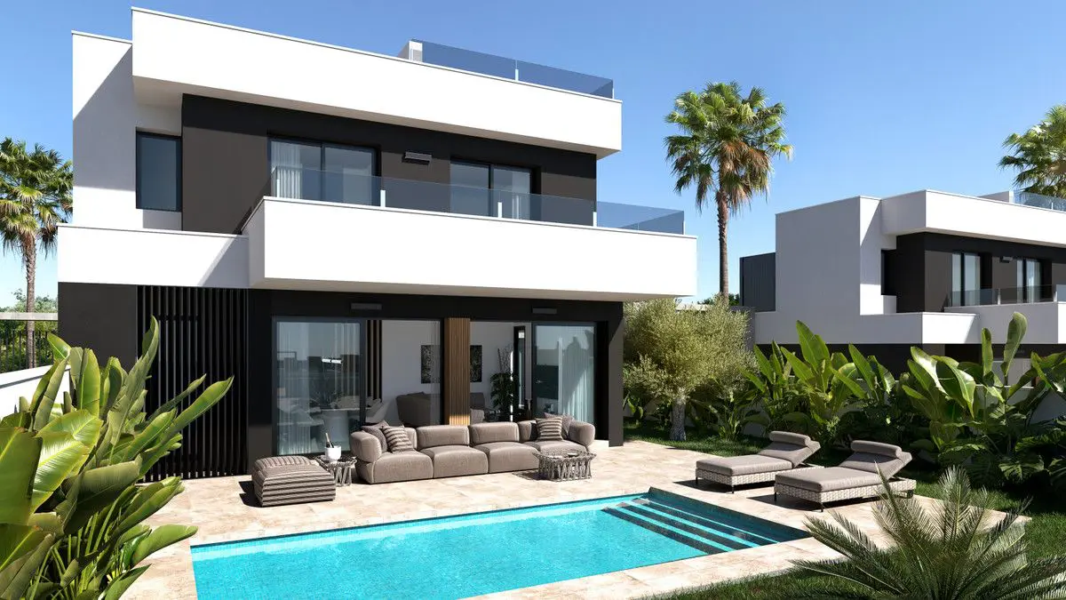 Villa Of 107 M² With Mediter Real Estate In Rojales