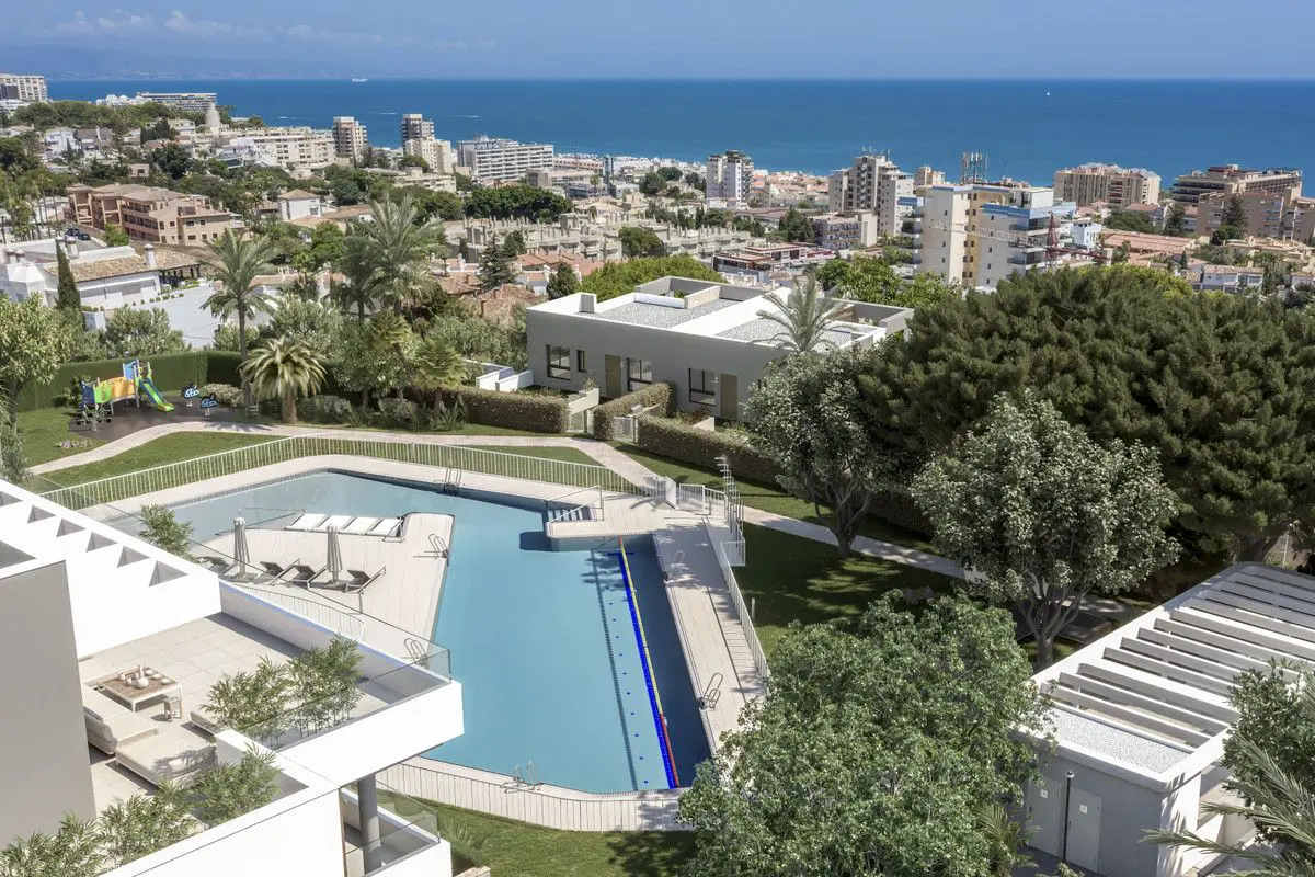 Apartment Of 97 M² In Torremolinos, Spain