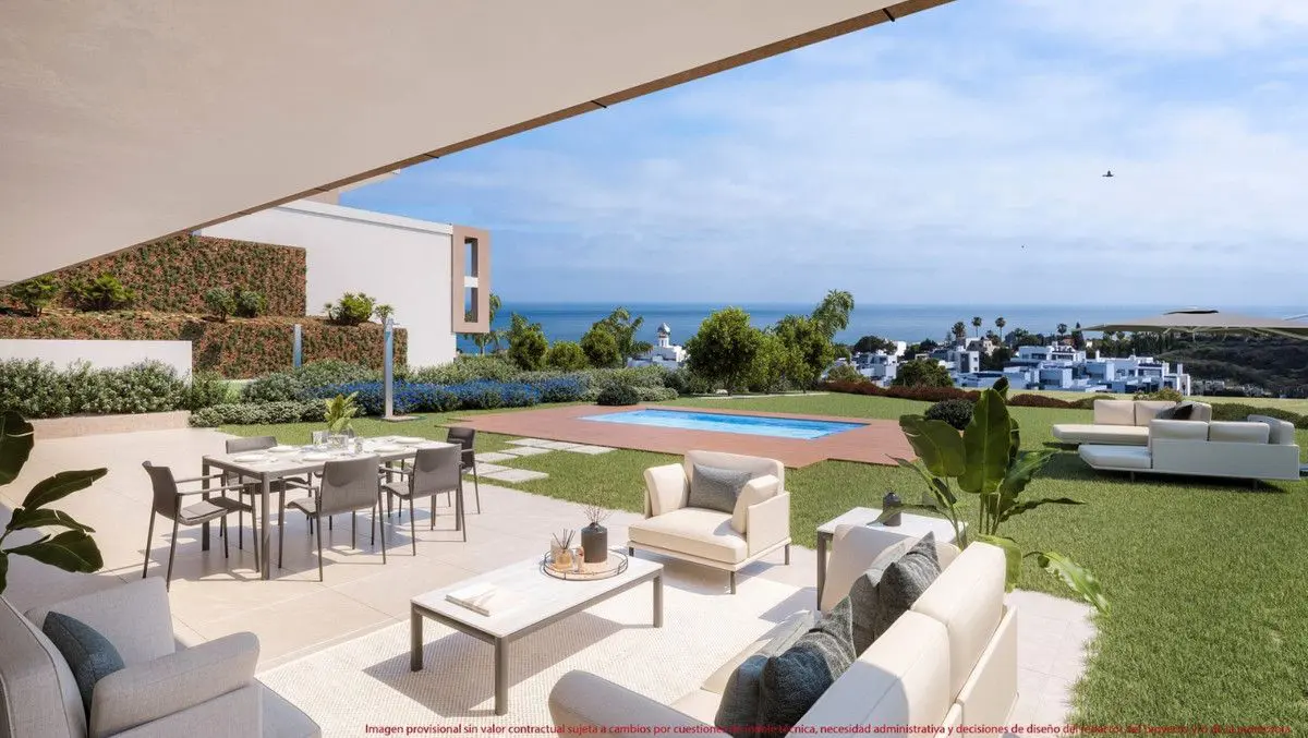 Apartment Of 87 M² In Estepona, Spain