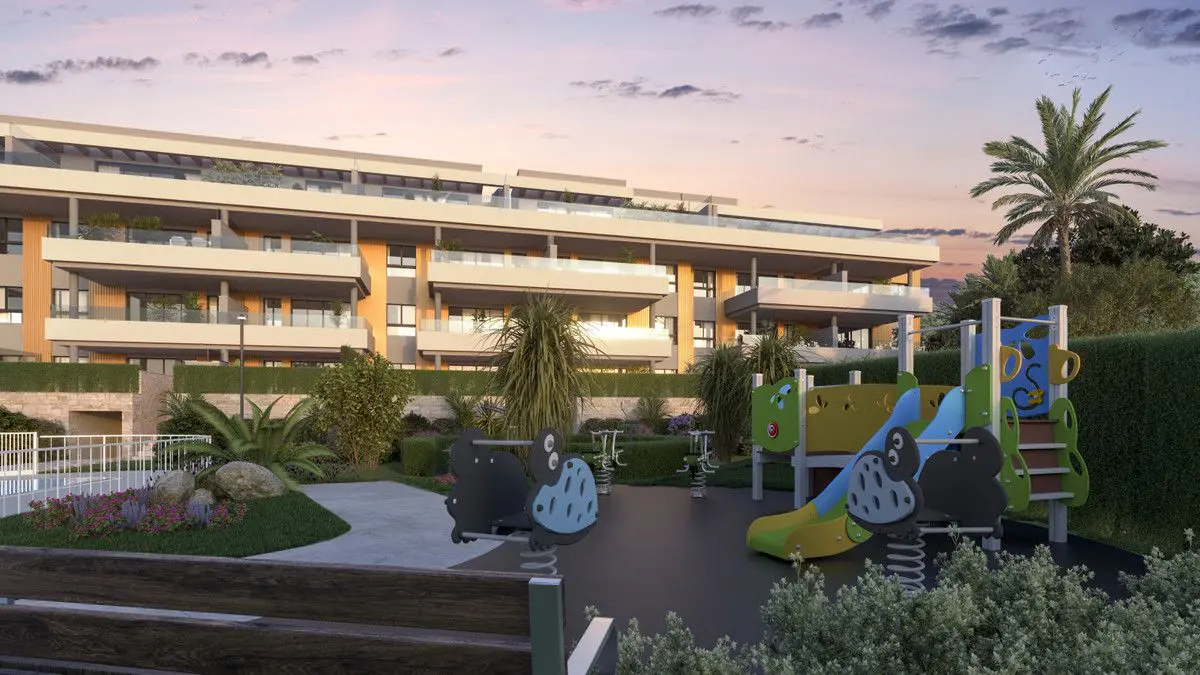 Apartment Of 97 M² In Torremolinos, Spain