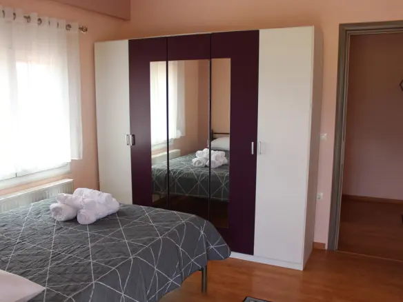 Detached House Of 160 M² With Olympic Coast Features In Olympic Coast