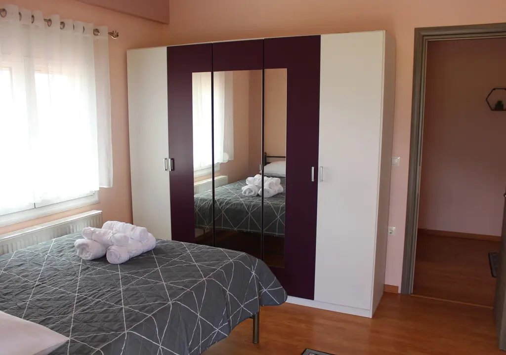 Detached House Of 160 M² With Olympic Coast Features In Olympic Coast