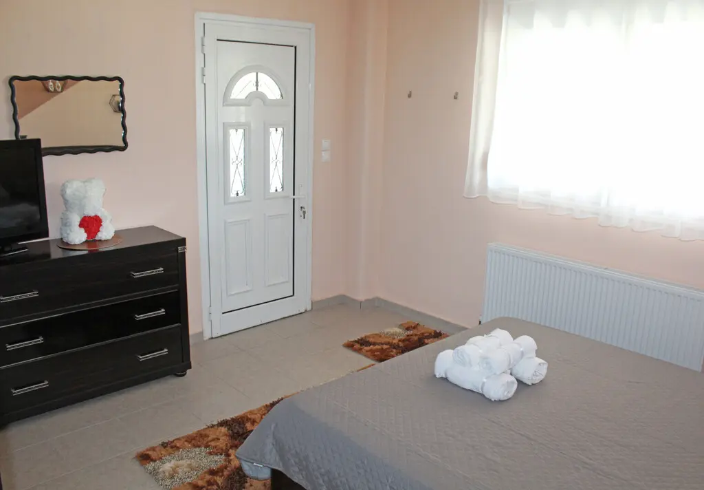 Detached House Of 160 M² With Olympic Coast Features In Olympic Coast