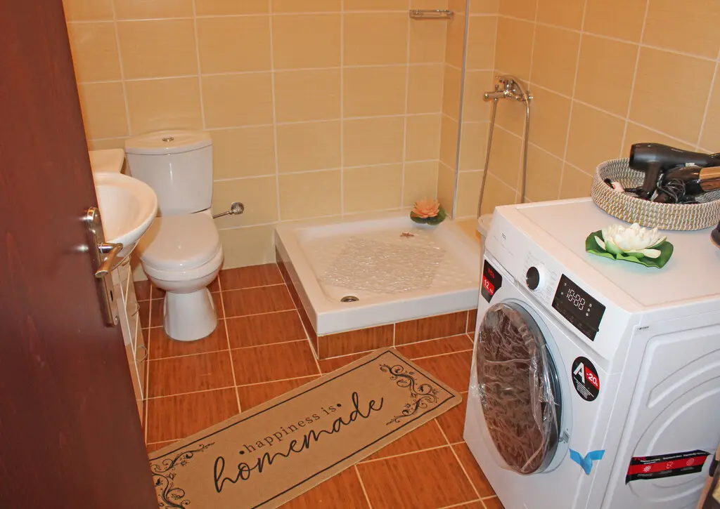 Detached House Of 160 M² With Olympic Coast Features In Olympic Coast